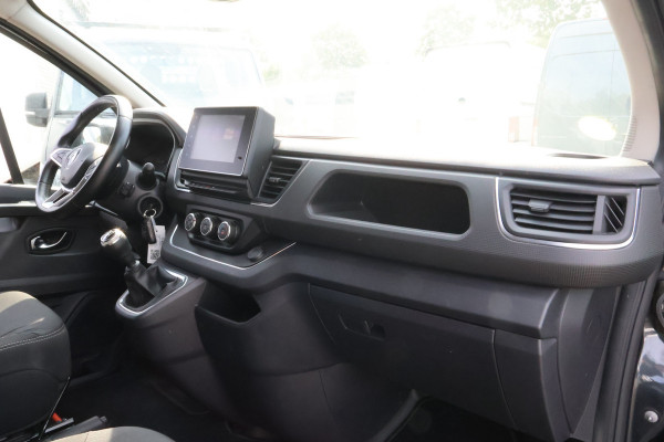 Renault Trafic 2.0 dCi 130pk DC Airco Black Edition Spoilerpakket