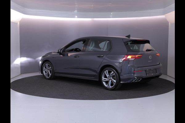 Volkswagen Golf 1.5 eTSI R-Line 130 pk Automaat (DSG) | Navigatie via App | Parkeersensoren | Autom. airco | Apple Carplay/Android Auto | R-Line |