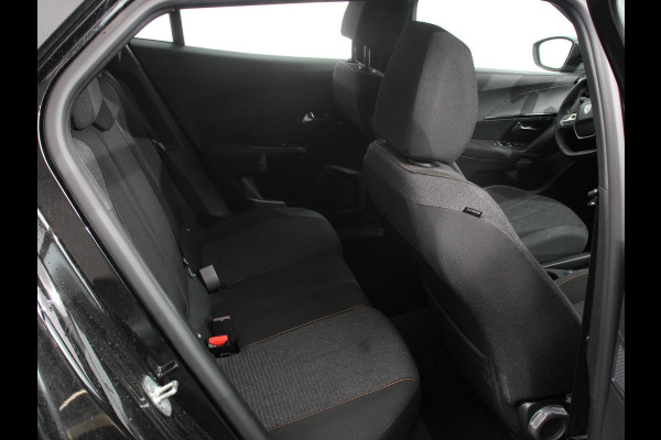 Peugeot 2008 1.2 Hybrid 145 Style Automaat Climate control Cruise control Apple Carplay/ Android Auto led Lichtmetalen velgen Parkeersensoren