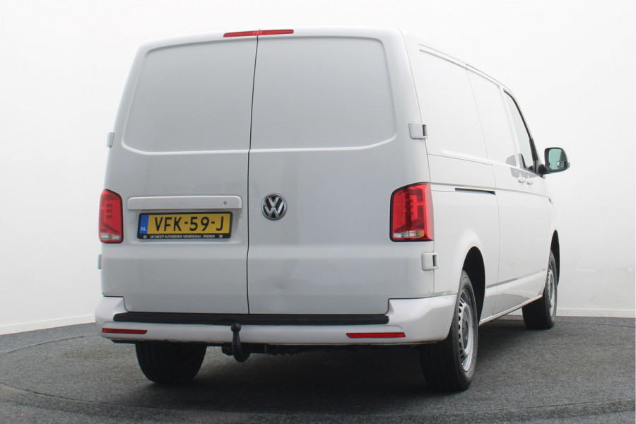 Volkswagen Transporter 2.0 TDI L2H1 28 DSG Apple Carplay, Trekhaak, Cruise, Airco, DAB