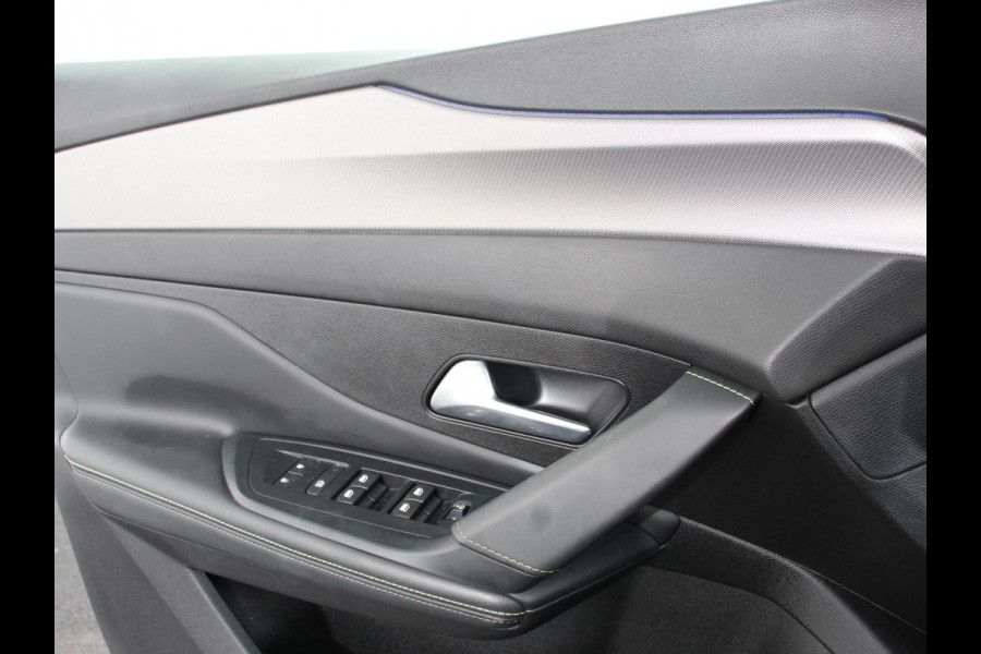 Peugeot 308 SW 1.6 Plug-in Hybrid 225 GT Navigatie Apple Carplay/Android Auto Camera Parkeersensoren Adaptive Cruise Control Stoelverwarming FULL LED Climate Control Virtual Cockpit Lichtmetalen velgen