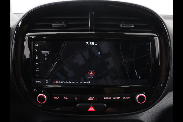 Kia e-Soul DynamicLine 64 kWh | SOH 97,5% | Cruise control | Carplay | Park assist | Camera | Climate control | Virtueel dashboard | plug-in