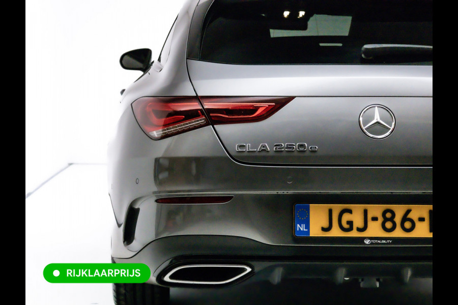 Mercedes-Benz CLA-Klasse Shooting Brake 250 e AMG Line Night Pack 218 PK | Panoramadak | Afn. trekhaak | Stoelverwarming | Navigatie | Sfeerverlichting Camera, Car-play, , Multibeam led, 19"LMV