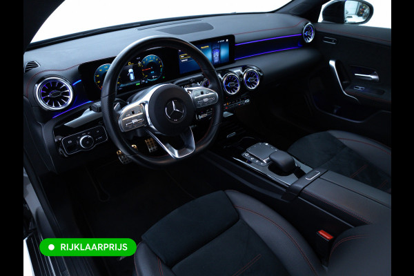 Mercedes-Benz CLA-Klasse Shooting Brake 250 e AMG Line Night Pack 218 PK | Panoramadak | Afn. trekhaak | Stoelverwarming | Navigatie | Sfeerverlichting Camera, Car-play, , Multibeam led, 19"LMV