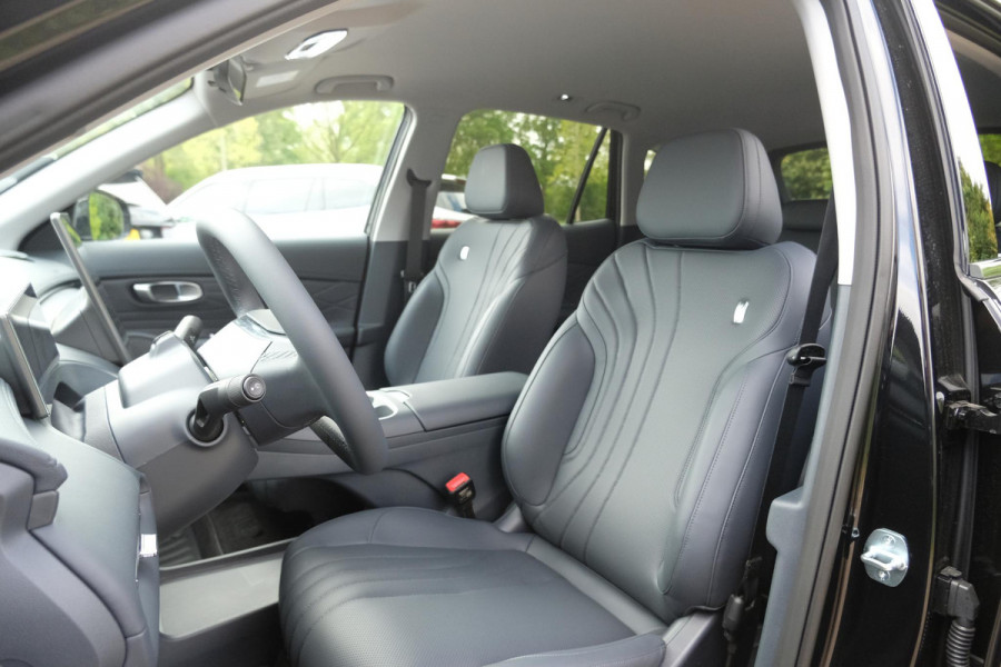 GEELY Starray EM-i 1.5 Pro+ 262 PK | Stoelverwarming | 136 Km elektrisch bereik | 360 Camera | Parkeersensoren | 19 Inch LMV |