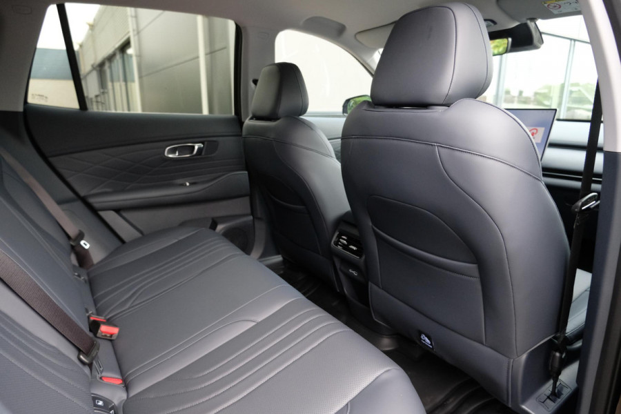 GEELY Starray EM-i 1.5 Pro+ 262 PK | Stoelverwarming | 136 Km elektrisch bereik | 360 Camera | Parkeersensoren | 19 Inch LMV |