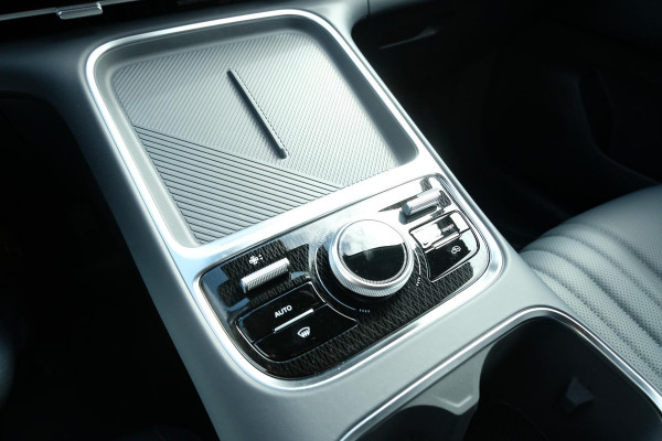 GEELY Starray EM-i 1.5 Pro+ 262 PK | Stoelverwarming | 136 Km elektrisch bereik | 360 Camera | Parkeersensoren | 19 Inch LMV |