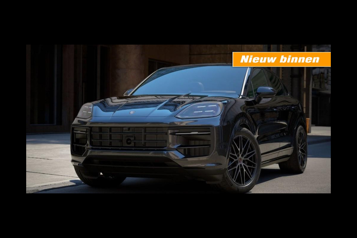 Porsche Cayenne Coupé Coupe E-Hybride Sport Design Black Edition Sport-chrono Pakket-Soft Close -Bose