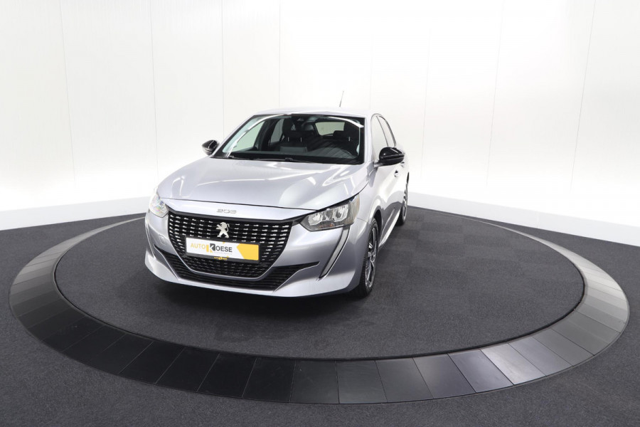 Peugeot 208 PureTech 100 Allure | Navigatie | Parkeersensoren | Apple Carplay
