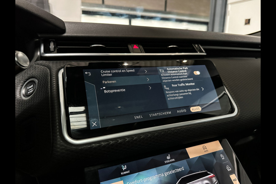 Land Rover Range Rover Velar 2.0 P400e S Pano | Meridian | Memory | ACC | Dodehoek | Sfeer
