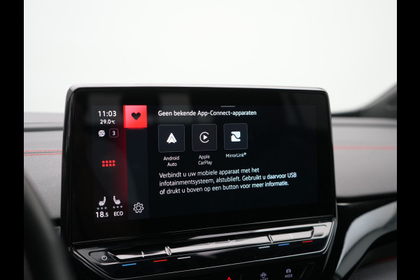 Volkswagen ID.4 GTX 4Motion 77 kWh 300pk Dealer O.H. | Trekhaak Af Fabriek | Panodak | Adaptive Cruise | Camera | IQ Light | Sportstoelen & Stuur Verwarmd | Keyless | Sfeerverlichting | Apple Carplay | Navigatie | DAB | 20"L.M |