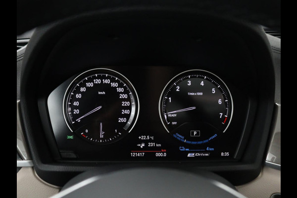BMW X1 xDrive25e Business Edition Plus | SOH 91,4% | Panoramadak | Leder | Stoelverwarming | Sfeerverlichting | Cruise control | Navigatie | Park assist | PHEV