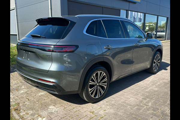 GEELY Starray EM-i 1.5 Max+ 262 PK | Panorama | Stoelen voor & achter verwarmd | Memory Seats | 360 Camera | 19 Inch LMV | 136km elektrisch bereik