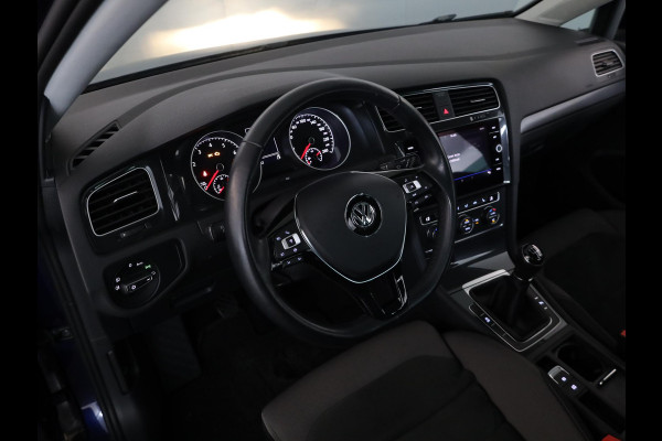 Volkswagen Golf Variant 1.0 TSI Comfortline Business 115 pk | Navigatie | Parkeersensoren | Achteruitrijcamera | Adaptieve cruise control | Apple Carplay/Android Auto |