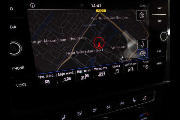 Volkswagen Golf Variant 1.0 TSI Comfortline Business 115 pk | Navigatie | Parkeersensoren | Achteruitrijcamera | Adaptieve cruise control | Apple Carplay/Android Auto |