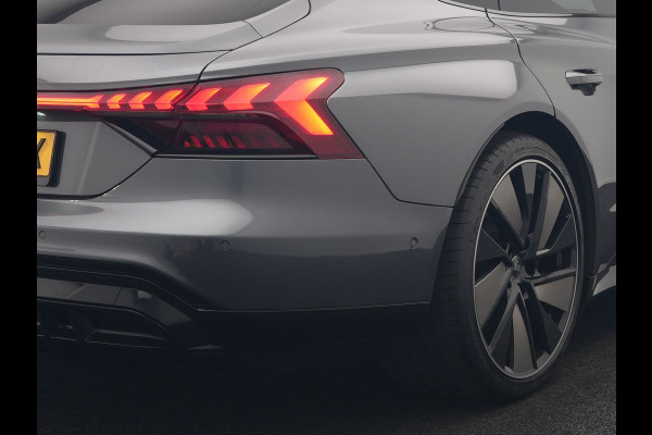 Audi e-tron GT 93 kWh 476pk Dealer O.H | Panodak | Head Up | Adaptive Cruise | 360 Camera | Laser LED | Bang & Olufsen | Lederen Sportstoelen Memory & Ventilatie | Keyless | Blis | Stuur & Stoelen Verwarmd | Navigatie | Virtual | DAB | 20"L.M |