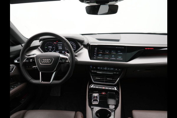 Audi e-tron GT 93 kWh 476pk Dealer O.H | Panodak | Head Up | Adaptive Cruise | 360 Camera | Laser LED | Bang & Olufsen | Lederen Sportstoelen Memory & Ventilatie | Keyless | Blis | Stuur & Stoelen Verwarmd | Navigatie | Virtual | DAB | 20"L.M |