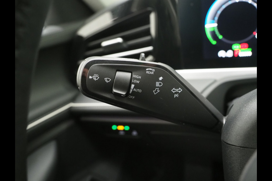 Volkswagen Passat Variant 1.5 eHybrid 204PK | Leder/Alcantara | Trekhaak | Stoelventilatie | Massage | HUD | 360 | Memory