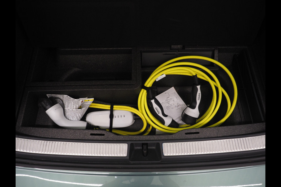 Volkswagen Passat Variant 1.5 eHybrid 204PK | Leder/Alcantara | Trekhaak | Stoelventilatie | Massage | HUD | 360 | Memory