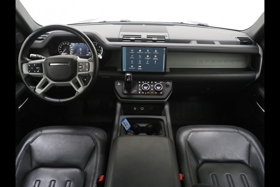 Land Rover Defender 110 2.0 P400e 110 | Panoramadak | Trekhaak | Leder | Stoelventilatie | Luchtvering | 360 | Memory