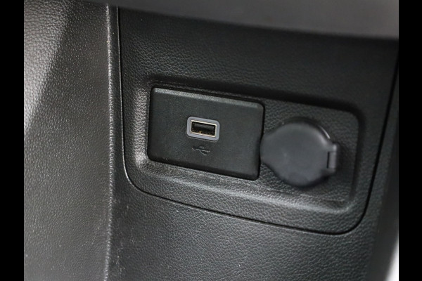 Opel KARL 1.0 ecoFLEX Innovation | Stoelverw. | Apple Carplay/ Android Auto | Parkeersensoren | Prijs Rijklaar!!