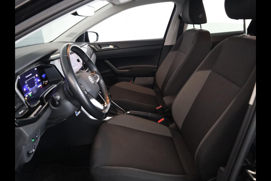 Volkswagen Polo 1.0 TSI Life Business 95 pk Automaat (DSG) | Navigatie | Parkeersensoren | Adaptieve cruise control | Autom. airco | Stoelverwarming |