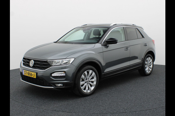 Volkswagen T-Roc 1.0 TSI Style | Trekhaak | Apple Carplay/ Android Auto | Prijs Rijklaar!!