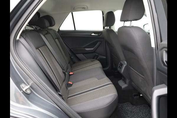 Volkswagen T-Roc 1.0 TSI Style | Trekhaak | Apple Carplay/ Android Auto | Prijs Rijklaar!!