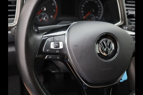 Volkswagen T-Roc 1.0 TSI Style | Trekhaak | Apple Carplay/ Android Auto | Prijs Rijklaar!!
