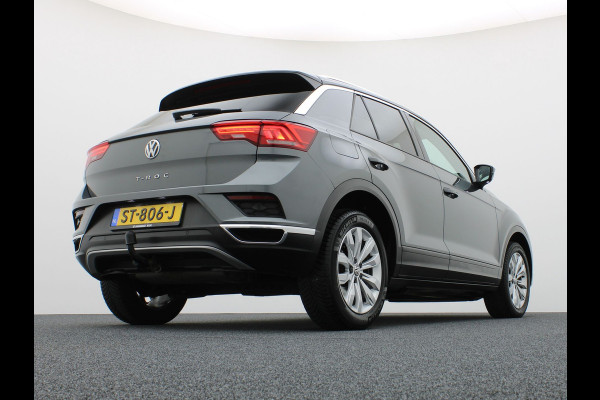 Volkswagen T-Roc 1.0 TSI Style | Trekhaak | Apple Carplay/ Android Auto | Prijs Rijklaar!!