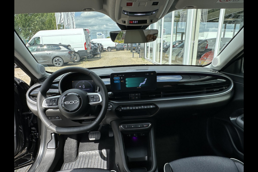 Fiat 600 1.2 Hybrid Urban | Stoelverwarming | Pack Style | Pack Comfort