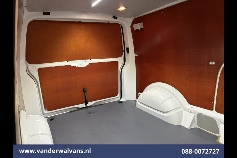 Volkswagen Transporter 2.0 TDI 102pk L2H1 Euro6 Airco | Omvormer | Imperiaal | Trekhaak | Camera Parkeersensoren, Achterklep