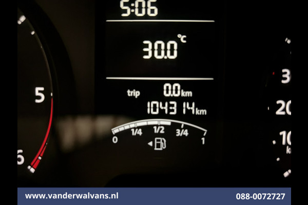 Volkswagen Transporter 2.0 TDI 102pk L2H1 Euro6 Airco | Omvormer | Imperiaal | Trekhaak | Camera Parkeersensoren, Achterklep