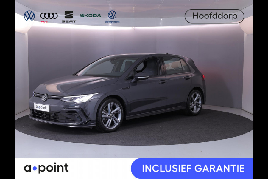 Volkswagen Golf 1.5 eTSI R-Line 130 pk Automaat (DSG) | Navigatie via App | Parkeersensoren | Autom. airco | Apple Carplay/Android Auto | R-Line |