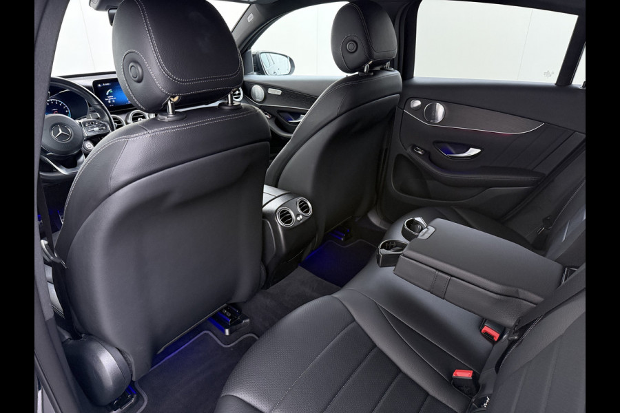 Mercedes-Benz GLC 300e 4Matic AMG Coupé // Trekhaak // Burmester // Digitaal Dashbord // Carplay // Nightpakket // Alarm