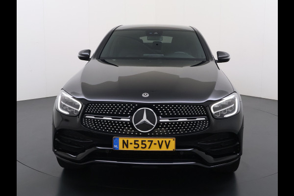 Mercedes-Benz GLC 300e 4Matic AMG Coupé // Trekhaak // Burmester // Digitaal Dashbord // Carplay // Nightpakket // Alarm