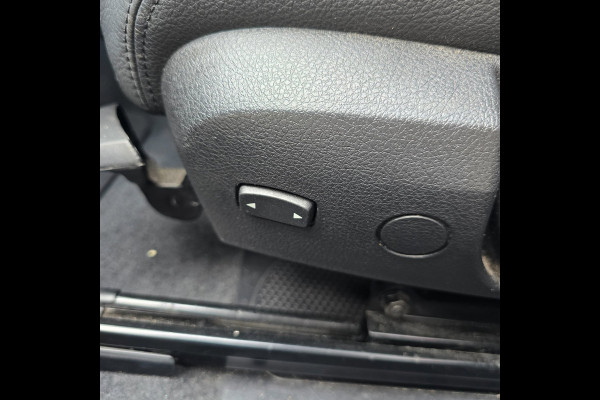 BMW 1-serie 118i M Sport Edition| LEDER | STOELVERWARMING | 19 INCH | PDC | NAVI