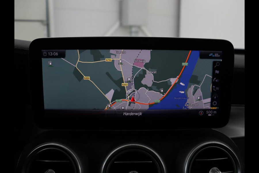 Mercedes-Benz C-Klasse 300 e Business Solution AMG Limited | SOH 89,3% | Panoramadak | Leder/alacantara | Stoelverwarming | Carplay | 360 Camera | Park assist | Climate control | PHEV