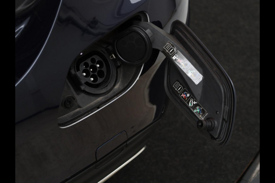 Mercedes-Benz C-Klasse 300 e Business Solution AMG Limited | SOH 89,3% | Panoramadak | Leder/alacantara | Stoelverwarming | Carplay | 360 Camera | Park assist | Climate control | PHEV