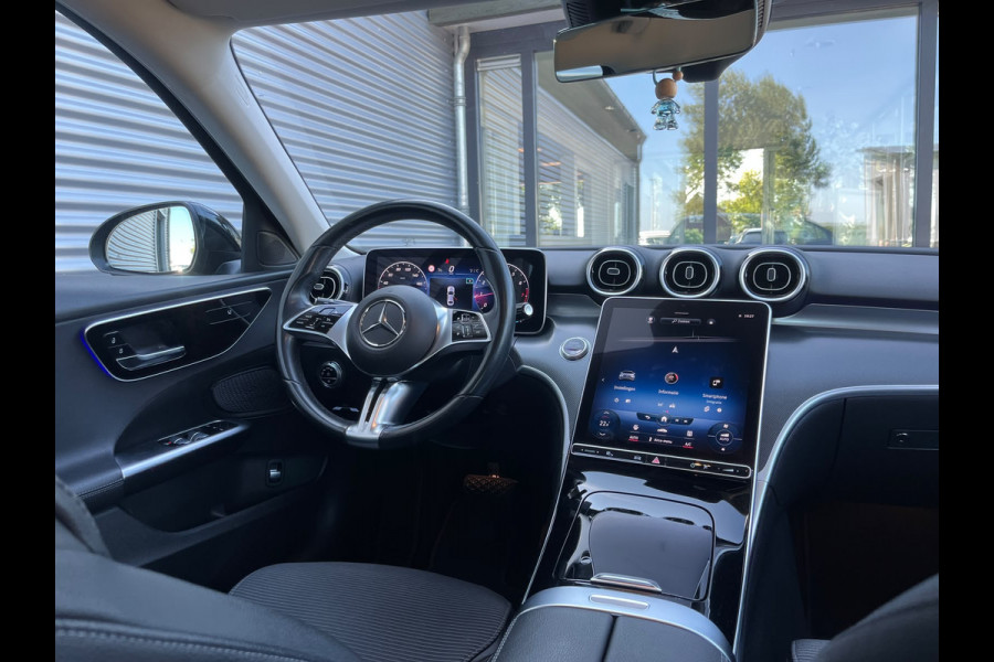 Mercedes-Benz C-Klasse 180 Line lage km nw model AMG