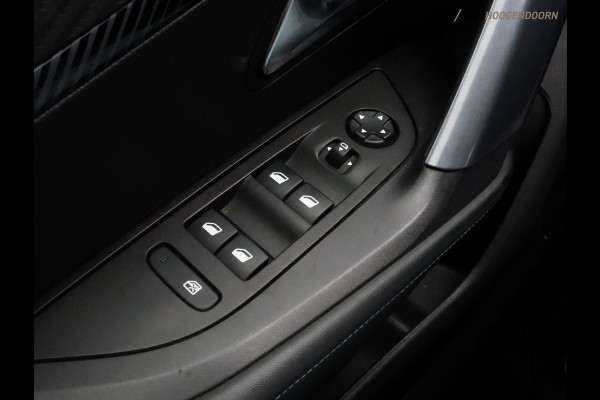 Peugeot e-2008 EV Allure 50 kWh Sport SOH 90% (APPLE CARPLAY,LED,PREMIUM-STOELEN,KEYLESS,STOELVERWARMING,ADAPTIVE CRUISE,CAMERA)