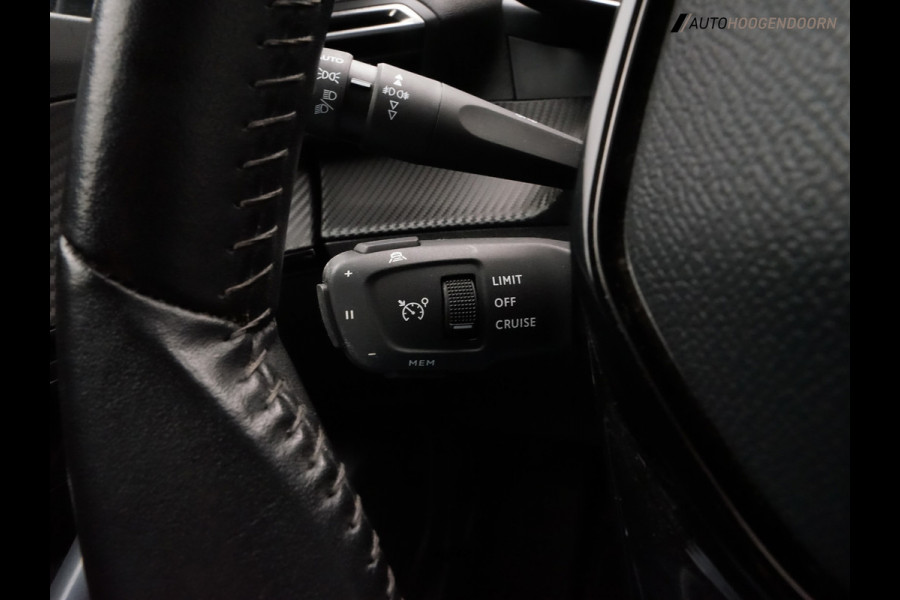 Peugeot e-2008 EV Allure 50 kWh Sport SOH 90% (APPLE CARPLAY,LED,PREMIUM-STOELEN,KEYLESS,STOELVERWARMING,ADAPTIVE CRUISE,CAMERA)