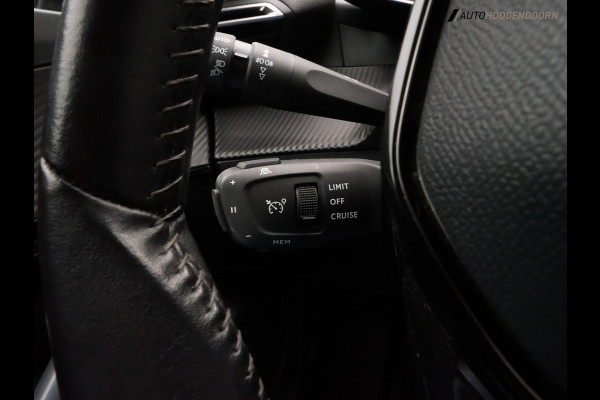 Peugeot e-2008 EV Allure 50 kWh Sport SOH 90% (APPLE CARPLAY,LED,PREMIUM-STOELEN,KEYLESS,STOELVERWARMING,ADAPTIVE CRUISE,CAMERA)