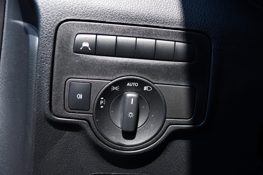 Mercedes-Benz Vito 124 CDI L3 DC PB Edition Camera, Cruise, Carplay, Stoelverwarming, 237pk, Automaat, Multimedia, Trekhaak, Uniek!
