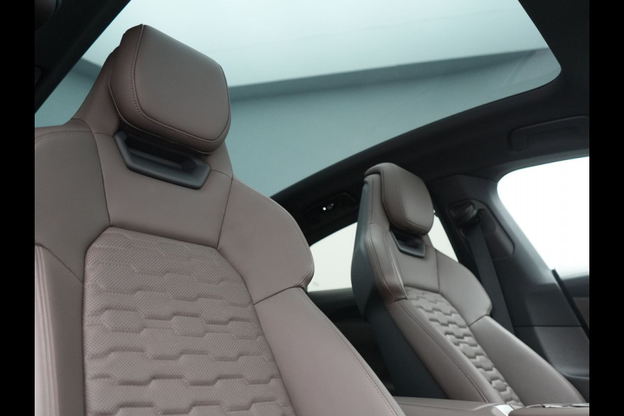 Audi e-tron GT 93 kWh 476pk Dealer O.H | Panodak | Head Up | Adaptive Cruise | Bang & Olufsen | 360 Camera | Lederen Sportstoelen Verwarmd & Ventilatie | Keyless | Blis | Navigatie | Virtual | DAB | 21"L.M |