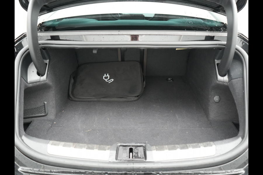 Audi e-tron GT 93 kWh 476pk Dealer O.H | Panodak | Head Up | Adaptive Cruise | Bang & Olufsen | 360 Camera | Lederen Sportstoelen Verwarmd & Ventilatie | Keyless | Blis | Navigatie | Virtual | DAB | 21"L.M |