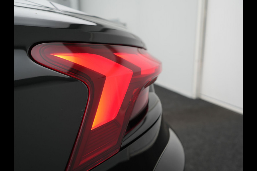 Audi e-tron GT 93 kWh 476pk Dealer O.H | Panodak | Head Up | Adaptive Cruise | Bang & Olufsen | 360 Camera | Lederen Sportstoelen Verwarmd & Ventilatie | Keyless | Blis | Navigatie | Virtual | DAB | 21"L.M |