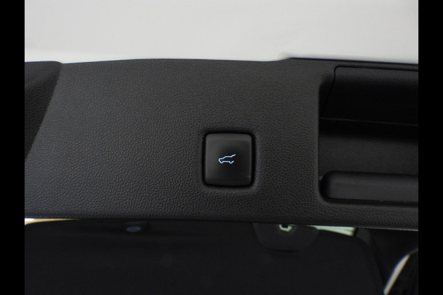 Ford Kuga 2.5 PHEV Plug-In Vignale TREKH./LEER/HEAD-UP/B&O/LED/20"LMV!