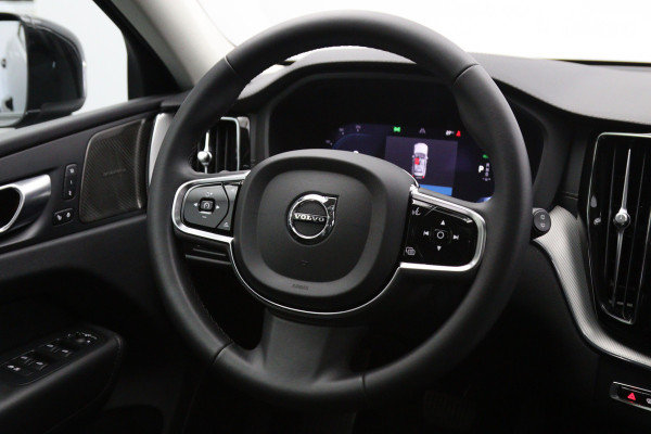 Volvo XC60 2.0 T8 AWD 456 PK Ultra Bright PHEV, Panoramadak, Head-Up, 4X Stoelverwarming, Leder