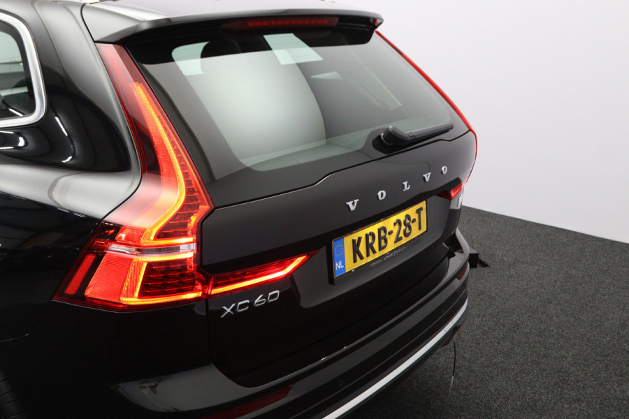 Volvo XC60 2.0 T8 AWD 456 PK Ultra Bright PHEV, Panoramadak, Head-Up, 4X Stoelverwarming, Leder